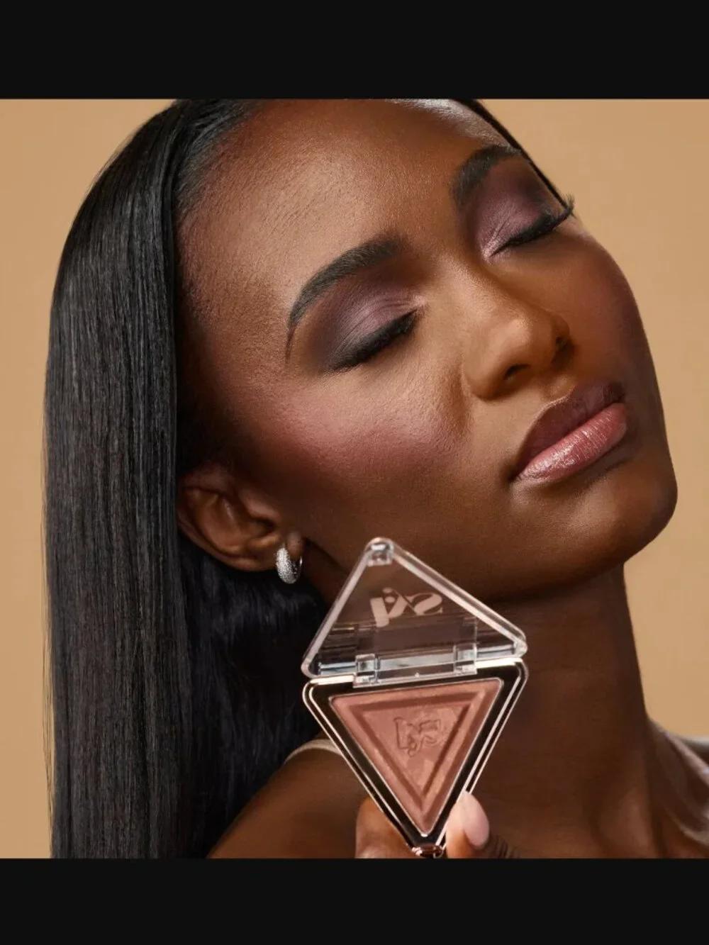 ❣️2/$36 NIB LYS True Enlightenment Soft Focus Skin Finishing Powder Worthy